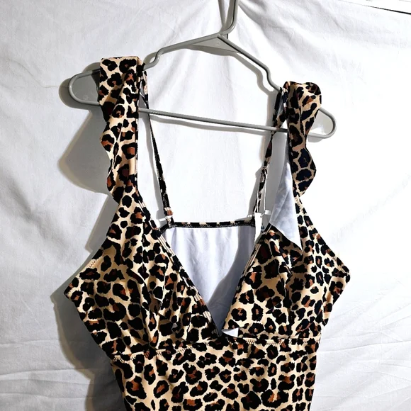 Beachsissi Leopard Tankini - Picture 8 of 11